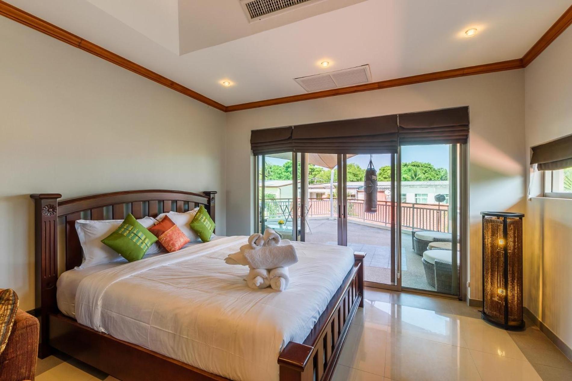 Amber Pool Villa Naiharn Rawai Exterior foto